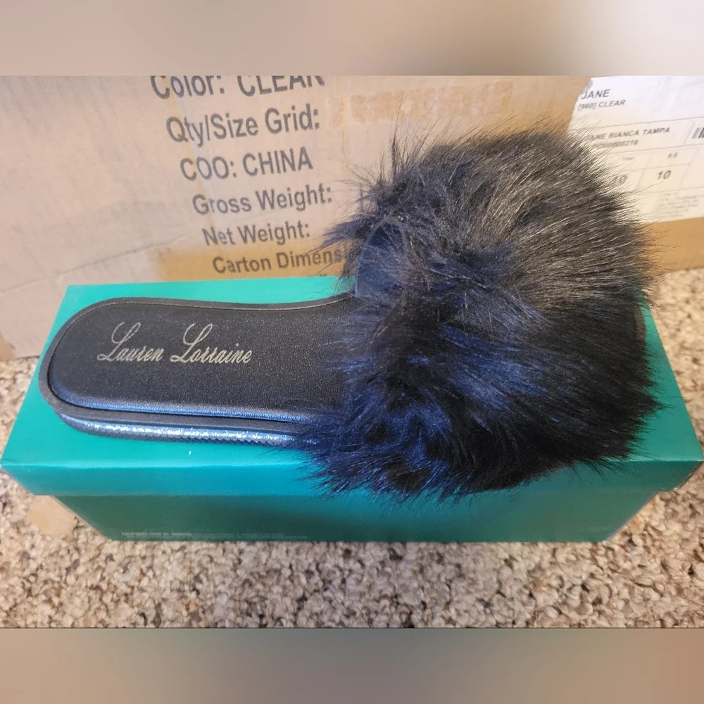 Lauren Lorraine NEW Fluffy Black‎ Slides Size Medium